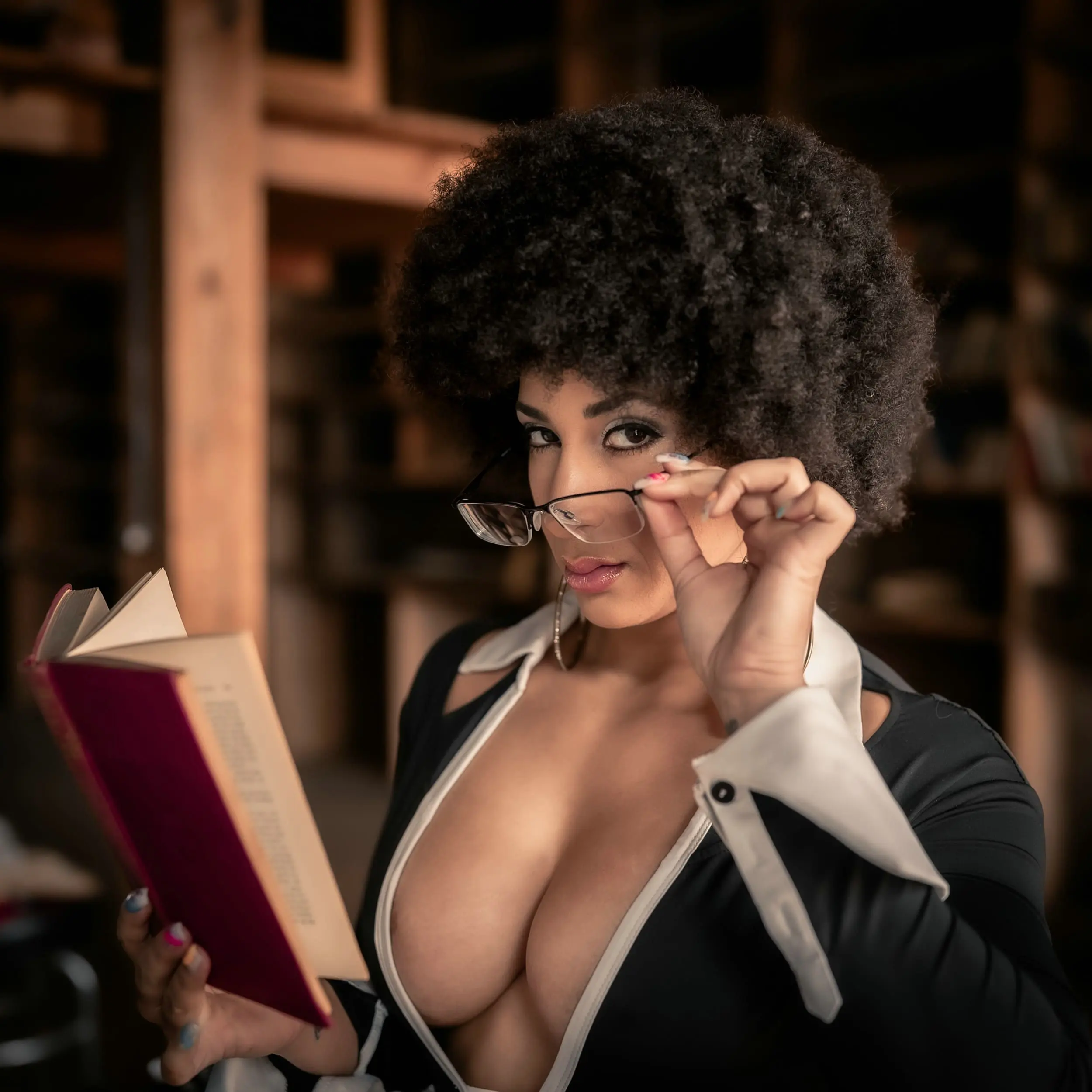 Naughty Librarian - Ophelia Gin