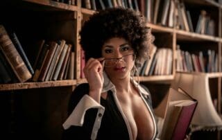 Ophelia Gin Naughty Librarian